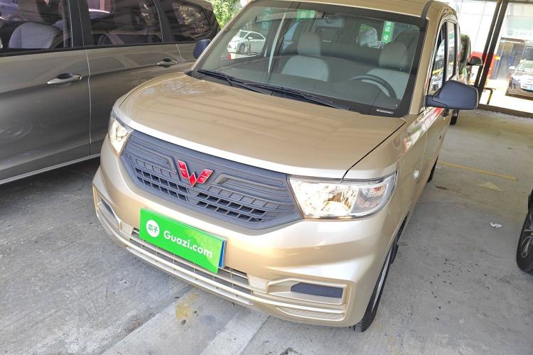 Used Wuling Hongguang V 2022 1.5L Jingqu Edition Electric-Assist LAR
