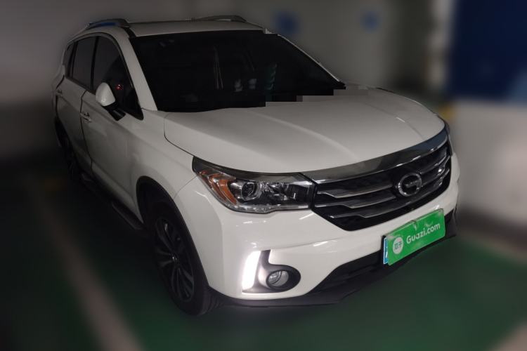 Used GAC Trumpchi GS4 2017 235T Automatic Two-Wheel Drive Luxury Smart Connectivity Version Front Right 45 Deg