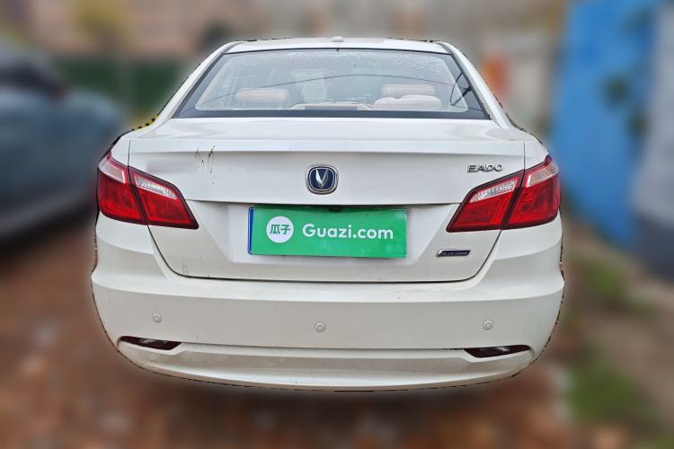 Used Changan Eado 2015 1.6L Manual Luxury Model China IV Standard

