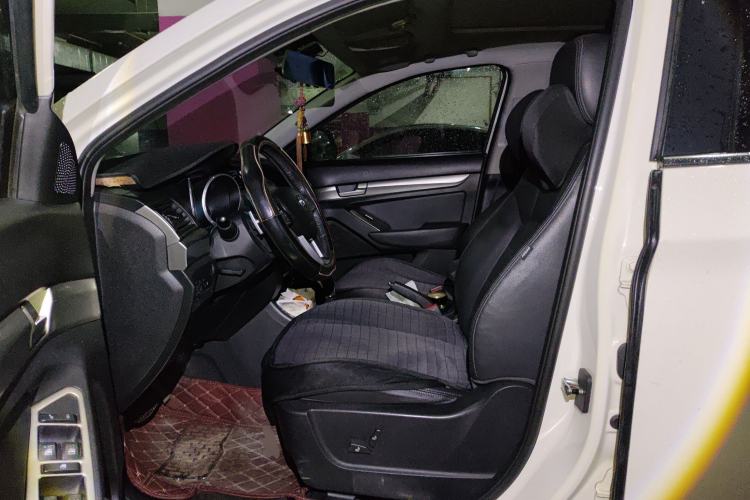 Used BAIC Senova X65 2015 2.0T Automatic Elite Model