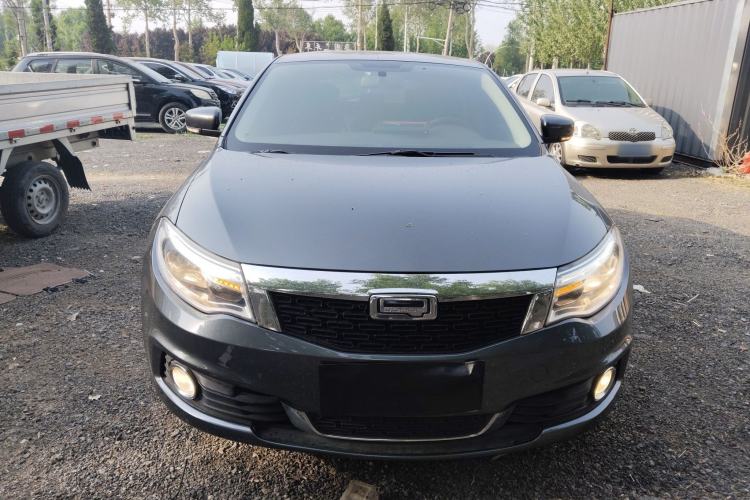 Used Qoros 3 2015 Hatchback 1.6L Automatic ZhiNeng Model Front