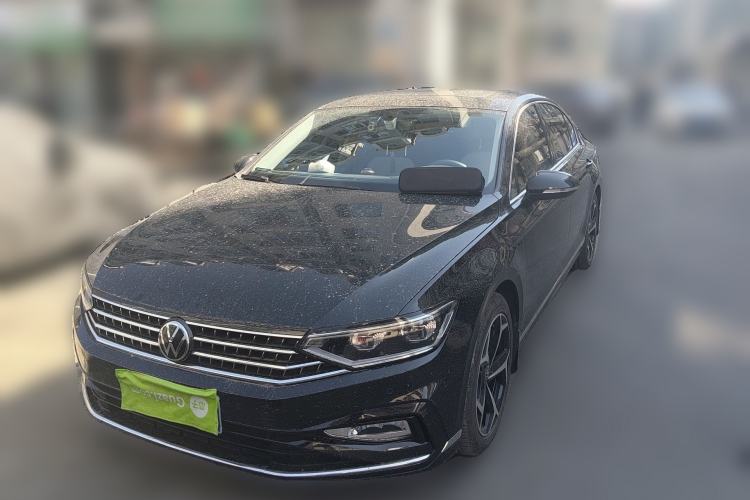 Used Volkswagen Magotan 2023 2 Million Units Limited Edition 330TSI DSG Leading Version