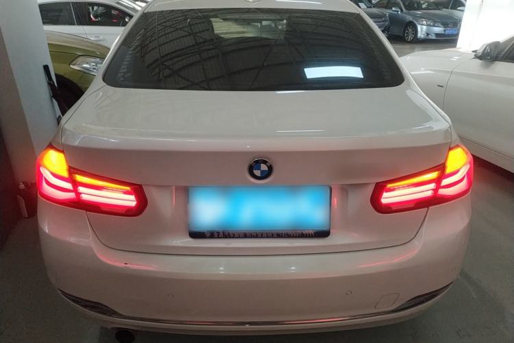 Used BMW 3 Series 2016 320Li Ambition Model