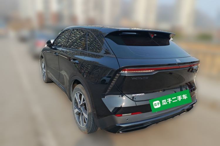 Used Venucia V DD-i 2025 Orca 150km Joyful Journey Edition Rear Left 45 Deg