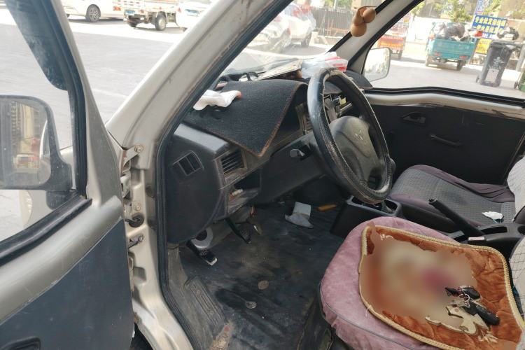 Used Wuling Zhiguang 2013 1.0L Practical Version