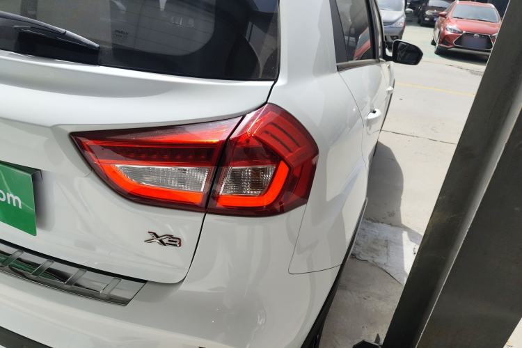 Used Geely Auto Vision X3 2017 1.5L Automatic Luxury Model
