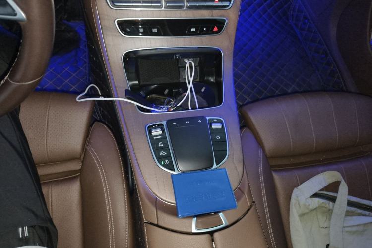 Used Mercedes-Benz E-Class 2022 Second Facelift E 300 L Fashion Edition
