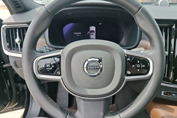 Used Volvo S90 2024 B5 Zhiyi Luxury Edition Interior 3