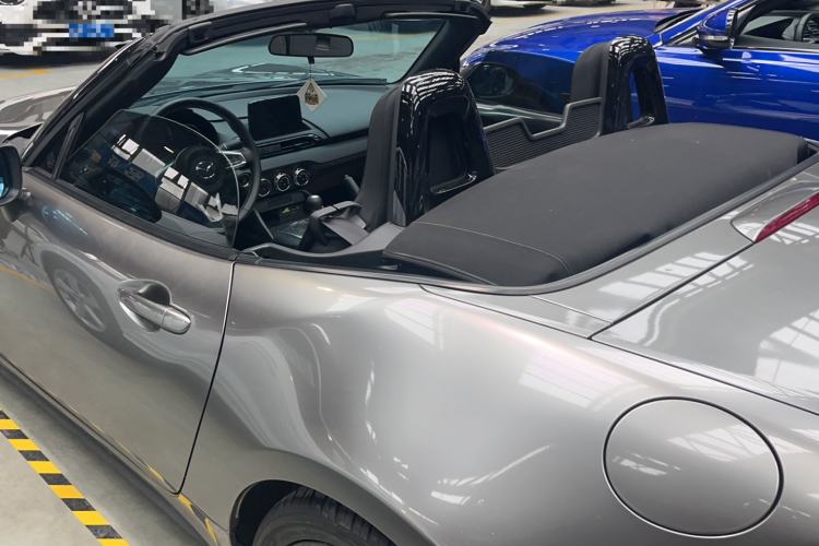 Used Mazda MX-5  Exterior 7