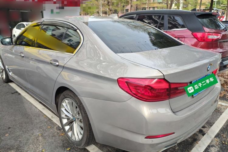 Used BMW 5 Series 2018 525Li Luxury Package
