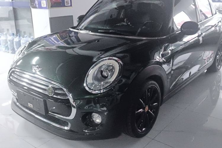 Used MINI MINI 2016 1.5T COOPER Performance Edition 5-door version