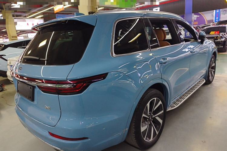 Used Li Auto ONE 2021 Extended-Range 6-Seater Version Rear Right 45 Deg