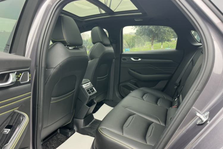 Used Geely Auto Preface 2023 1.5TD Fuyao Version Interior 11