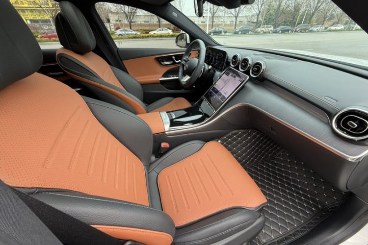 Used Mercedes-Benz C-Class 2023 C 200 L Sport Edition Interior 11