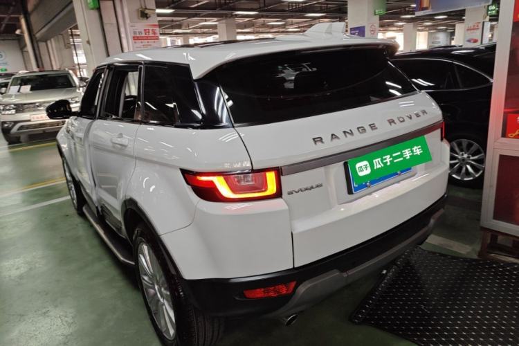 Used Land Rover Range Evoque 2018 240 PS SE Smart Brilliance Edition
