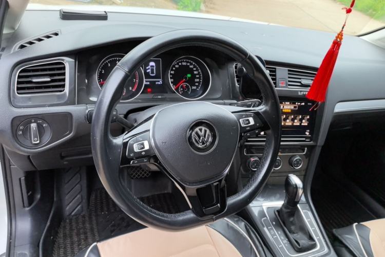 Used Volkswagen Golf 2019 280TSI DSG Comfort Version China VI Standard