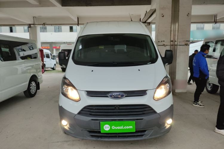 Used Ford Transit 2019 2.0T Diesel Multi-Purpose Commercial Vehicle Mid-Drive Mid-Roof 6-Seater China VI Standard