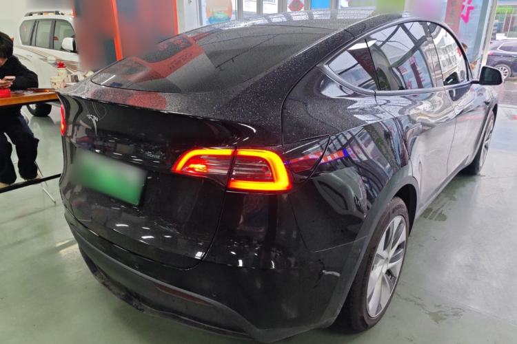 Used Tesla Model Y 2022 Rear-Wheel-Drive Version