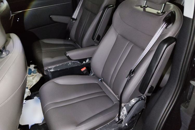 Used SAIC MAXUS Dajia 7 2024 Revised Version Super Hybrid Long-Range Edition Enjoyment Version Left Rear Seat