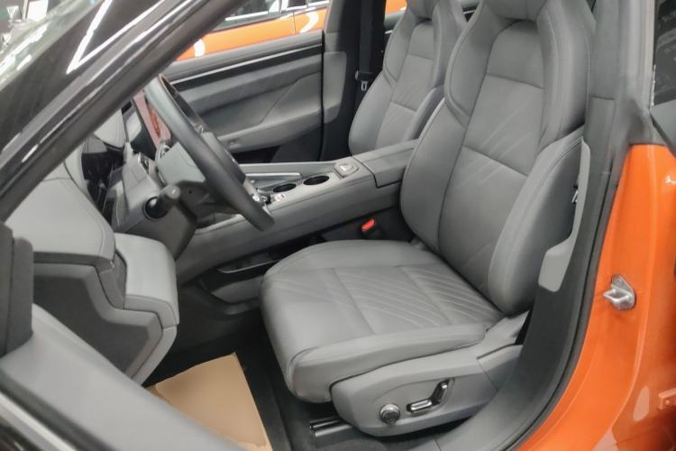 Used Zeekr 001 2025 WE Edition 100 kWh Rear-Wheel Drive
