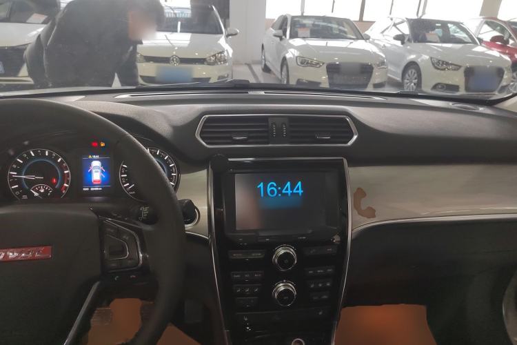 Used Haval H2 2014 1.5T Manual Two-Wheel Drive Elite Edition
