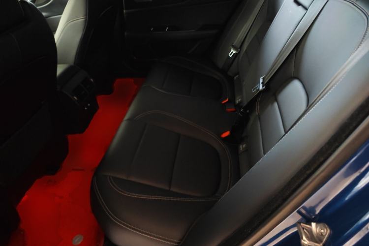 Used Jaguar XEL 2022 2.0T 250 PS R-DYNAMIC S Advanced Sport Edition Left Rear Seat