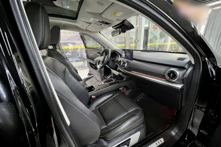 Used Wey VV6 2021 2.0T Two-Wheel Drive Smart Plus
