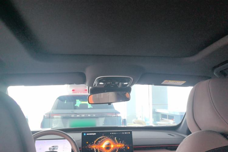 Used Chery Tiggo 8 PLUS 2025 290TGDI DCT Prestige 5-Seater Headliner