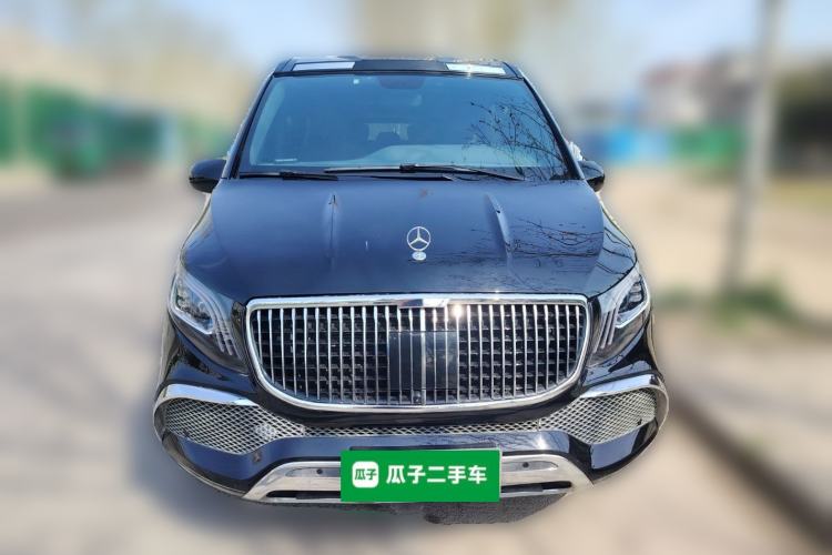 Used Mercedes-Benz Vito 2023 2.0T Elite Version 7 Seats Front