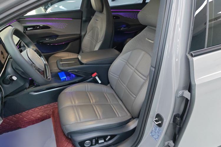 Used Hongqi EH7 2024 820 Pro