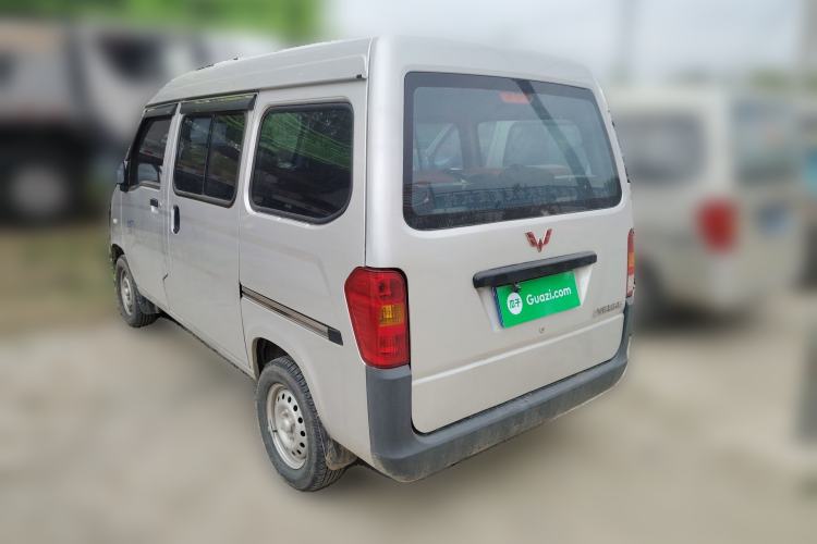 Used Wuling Zhiguang 2020 1.2L Practical Model China VI LSI
