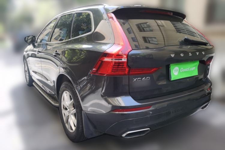 Used Volvo XC60 2019 T5 4x4 Smart Edition China V Standard
