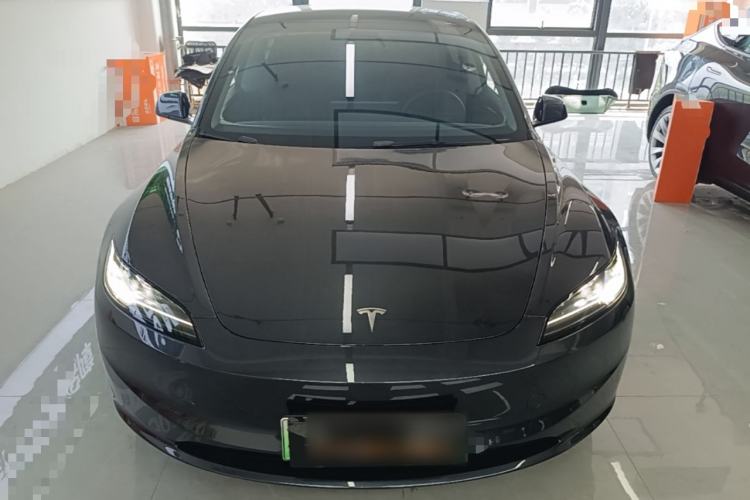Used Tesla Model 3 2023 Long-Range All-Wheel-Drive Version