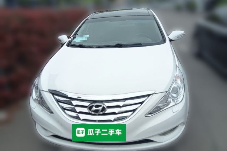 Used Hyundai Sonata 2011 2.0L Automatic Top-Grade Version
