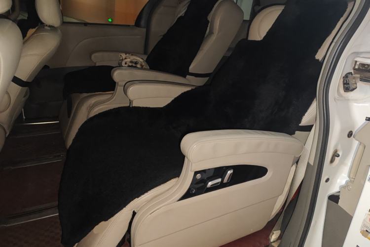 Used Toyota SIENNA  Left Rear Seat