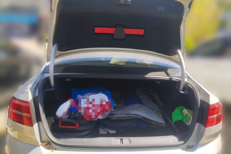 Used Volkswagen Magotan 2017 330TSI DSG Leading Model Trunk