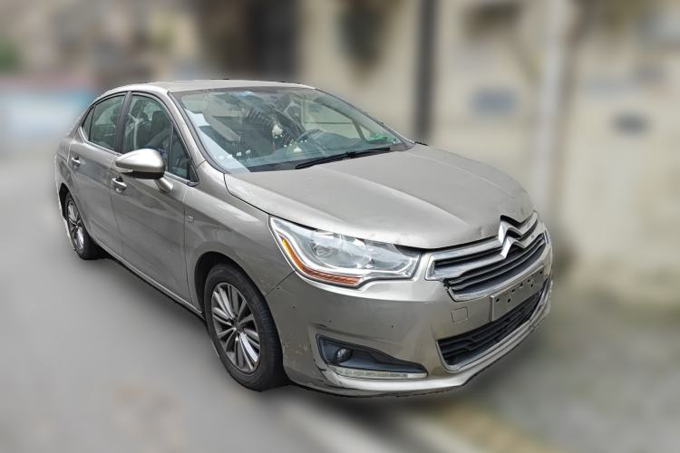 Used Citroen C4L 2015 1.8L Automatic Luxury Edition Front Right 45 Deg