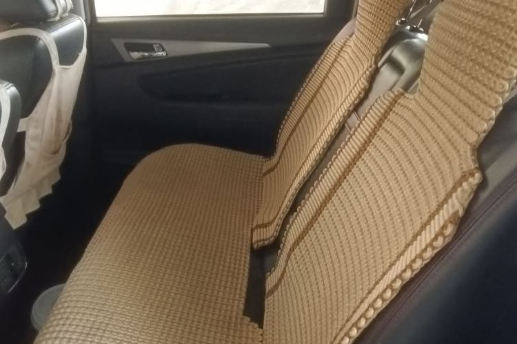 Used CHANGAN KAICHENG Oushang A600 2016 1.5L Manual Luxury 7-Seater
