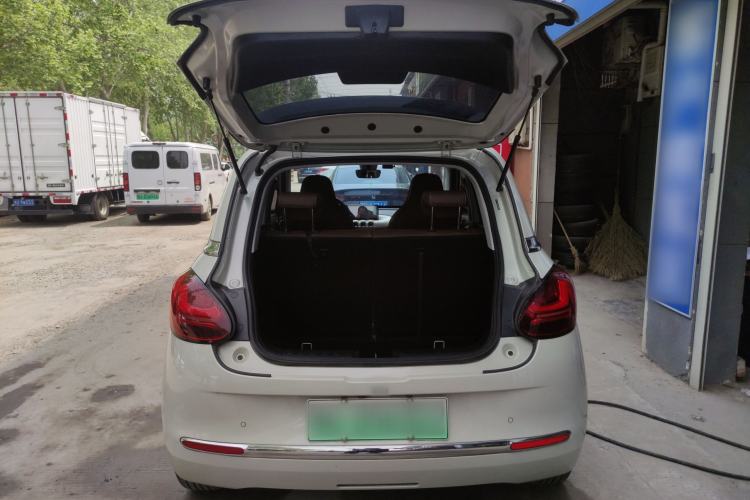 Used Wuling Bingo 2023 203km Comfort Edition Trunk