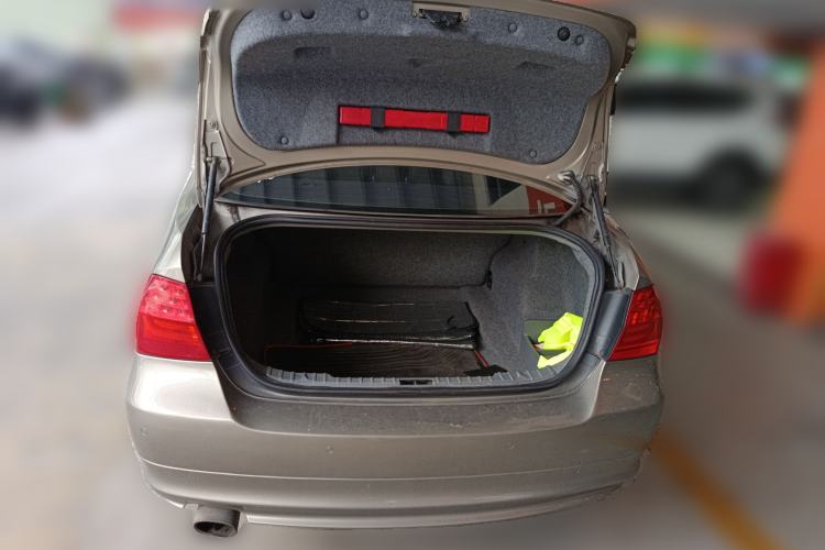 Used BMW 3 Series  Trunk