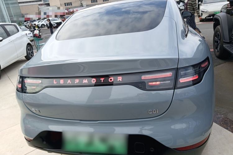 Used Leapmotor C01 2024 Range-Extended 316 Deluxe Edition
