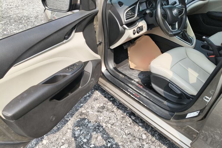 Used Buick GT 2019 15T Dual-Clutch Connected Elite Model China VI Driver Seat