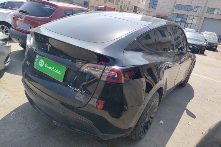 Used Tesla Model Y 2022 Rear-Wheel-Drive Version