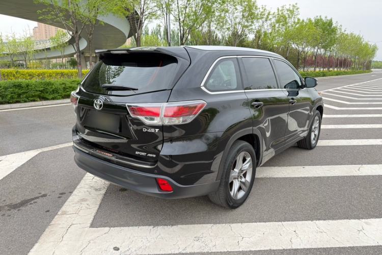 Used Toyota Highlander 2017 2.0T Four-Wheel Drive Luxury Edition 7 Seats
