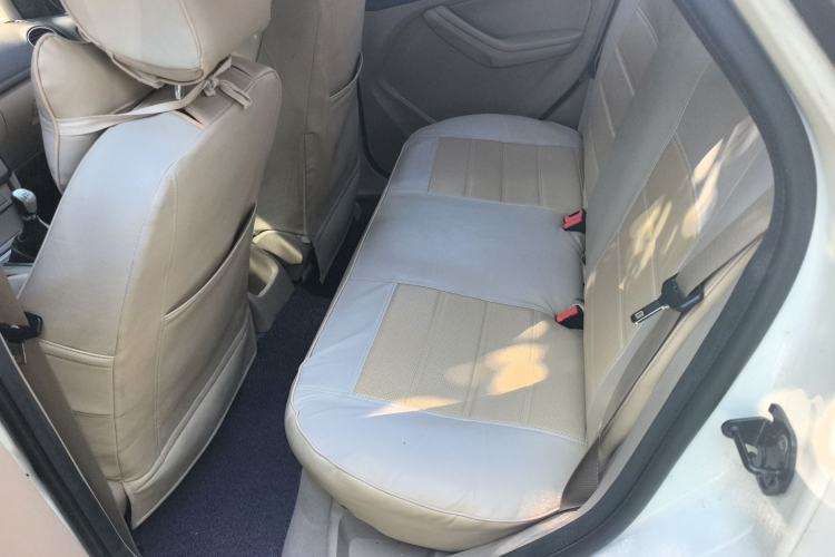 Used Ford Focus 2013 Sedan Classic 1.8L Manual Base Model
