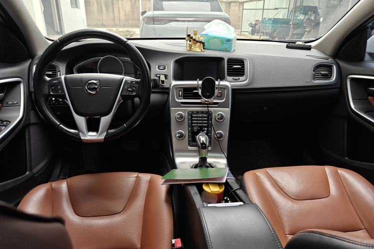 Used Volvo S60 2018 S60L T5 Intelligent Drive Edition
