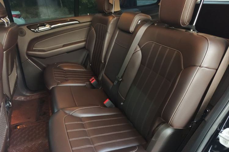 Used Mercedes-Benz GLS 2018 Refreshed GLS 400 4MATIC Dynamic Edition Left Rear Seat