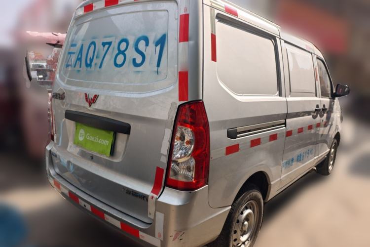 Used Wuling Rongguang S 2021 1.2L Base Model Window-Sealed 2-Seat LSI Car