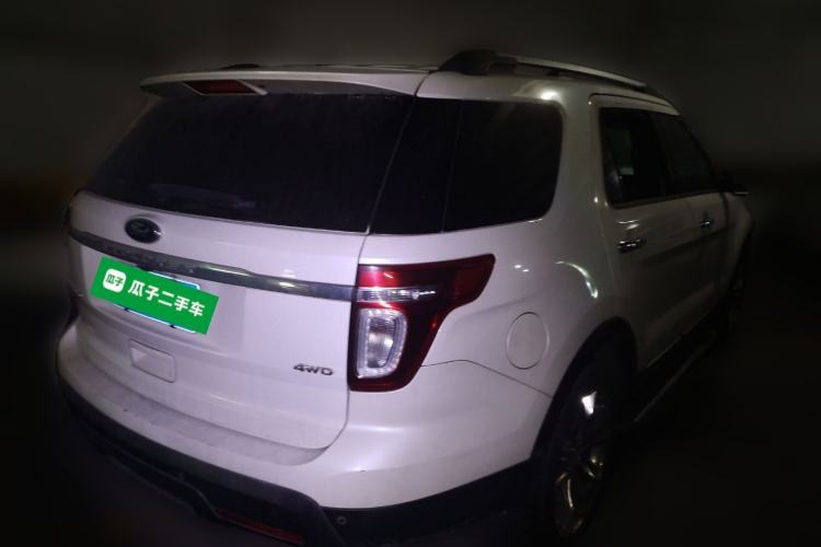 Used Ford Explorer 2013 3.5L Deluxe Model