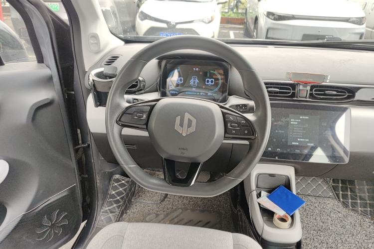 Used Leapmotor T03 2022 Crystal Edition Steering Wheel